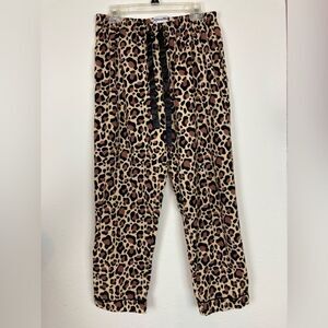 Pajama Mania Leopard print cotton flannel pj bottoms / pockets NWOT🐆🐆